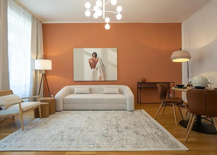 Stylish With A King Bed